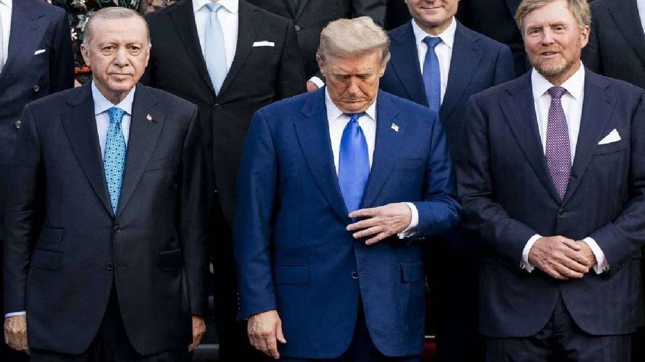 NATO Zirvesi'nde liderlere özel iki jest: Birisi Erdoğan'ın şahsi hediyesi! Trump mest oldu! 2